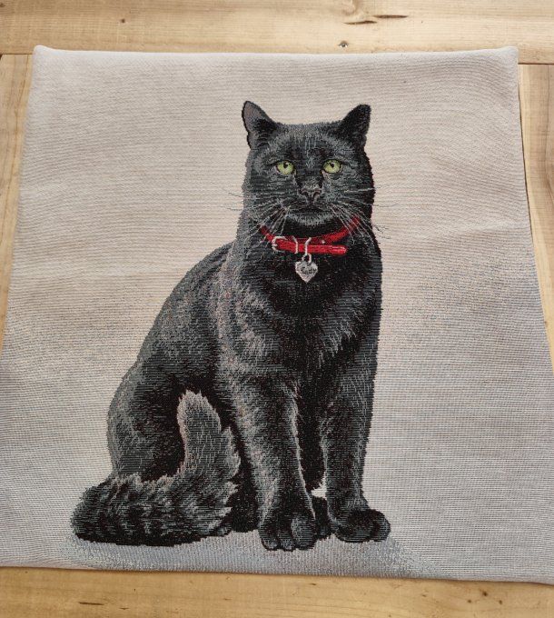 Housse de Coussin Chat Noir collier Rouge